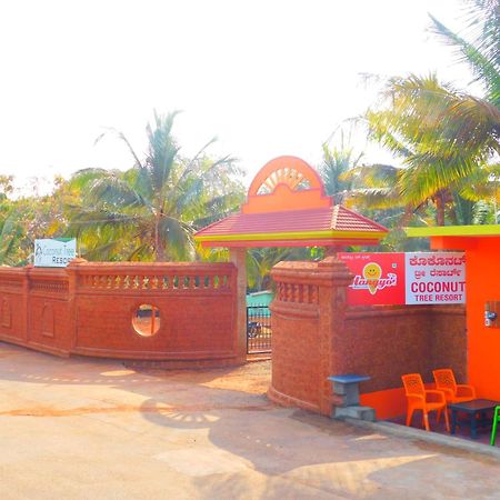 Coconut Tree Resort Gokarna Buitenkant foto