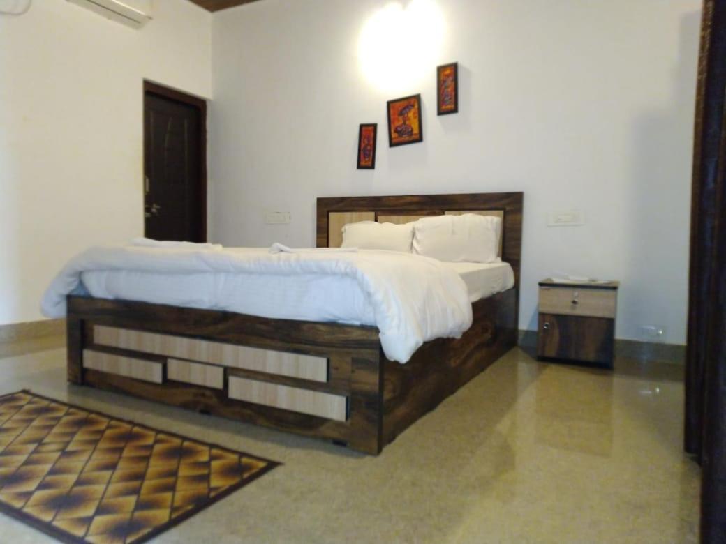 Coconut Tree Resort Gokarna Buitenkant foto